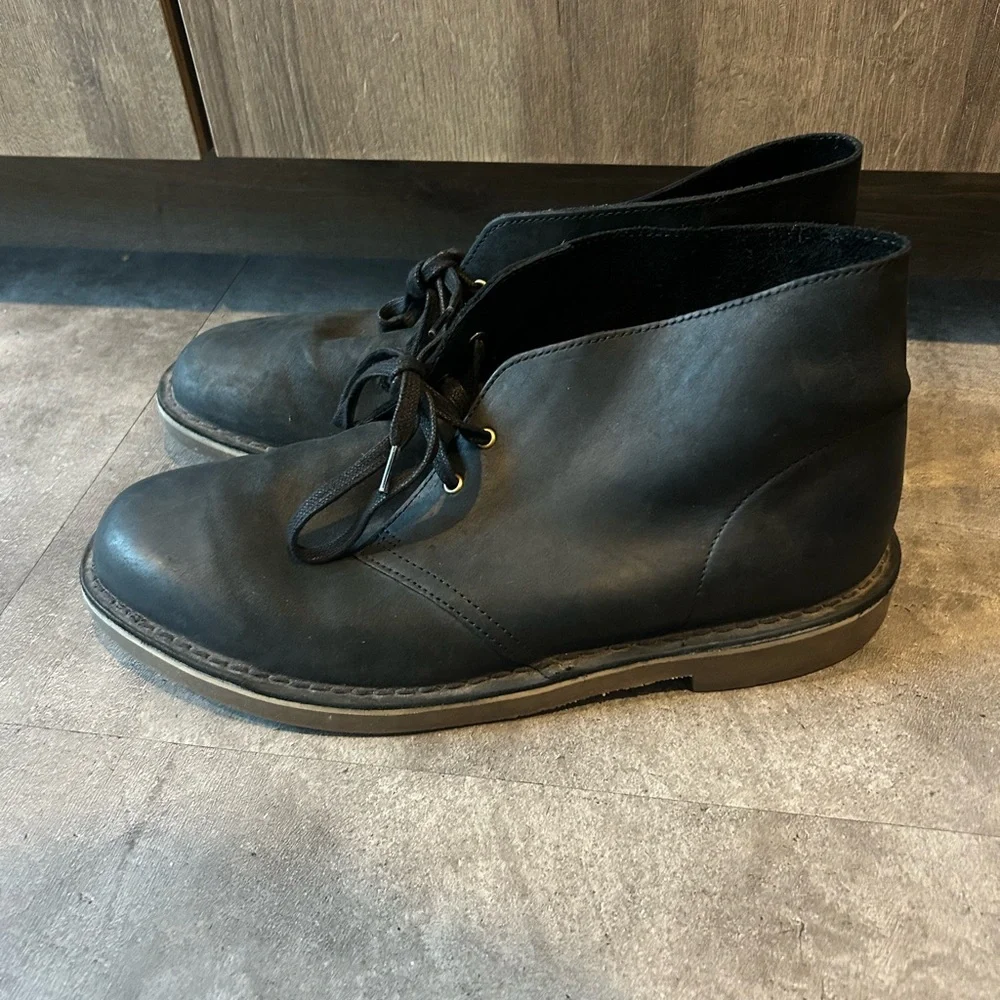 Clarks Black Chukka Boots Men’s Size 11 Leather